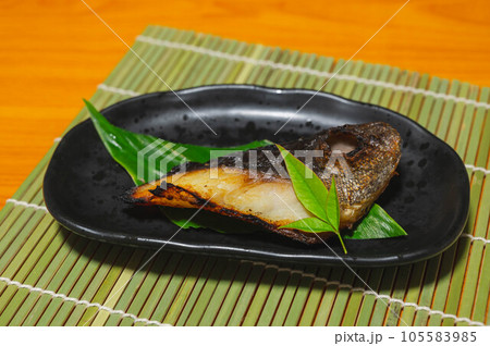 焼魚 銀ダラの粕漬け 焼魚 銀ダラの粕漬け 105583985