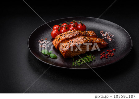 Delicious fresh grilled red fish with salt, spices and herbs 105591187