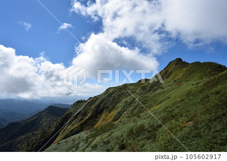 上州武尊山登山、川場村、群馬県 105602917
