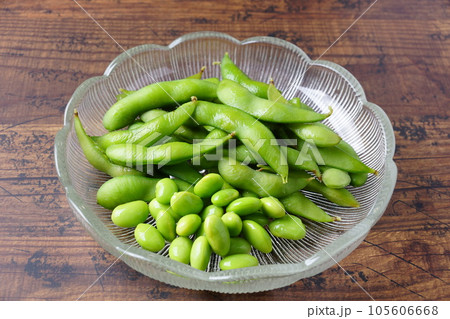 茹でた枝豆 105606668