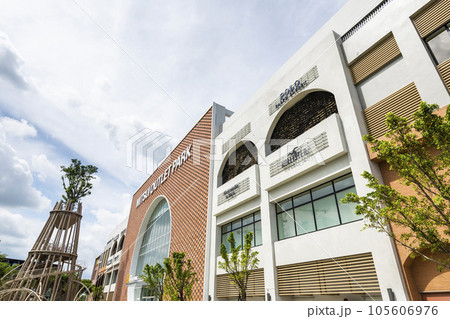 Low angle view of Mitsui Outlet Park in Tainan, Taiwan. it is Mitsui Fudosan's third base in Taiwan. 105606976