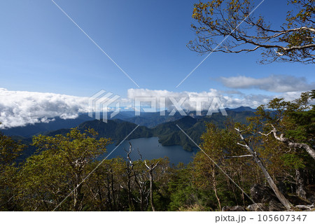 男体山登山、日光、栃木県 男体山登山、日光、栃木県 105607347
