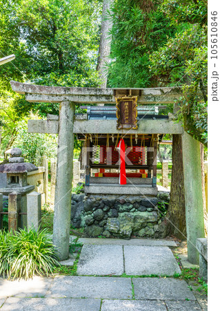 京都市上京区の京都御苑内の白雲神社 福寿稲荷神社 京都市上京区の京都御苑内の白雲神社 福寿稲荷神社 105610846