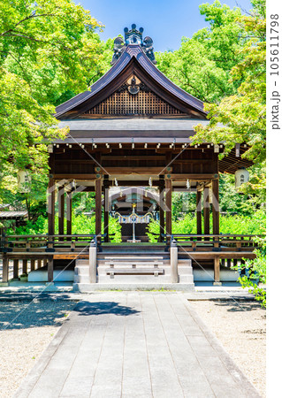 京都市上京区染殿町の梨木神社　拝殿 105611798