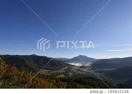 至仏山登山、尾瀬、群馬県 至仏山登山、尾瀬、群馬県 105612126