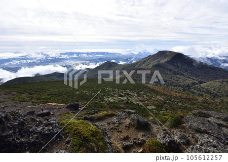 安達太良山登山、二本松市、福島県 安達太良山登山、二本松市、福島県 105612257