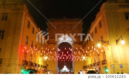 ポルトガル、リスボンの勝利のアーチ(Arco da Rua Augusta) ポルトガル、リスボンの勝利のアーチ(Arco da Rua Augusta) 105612283