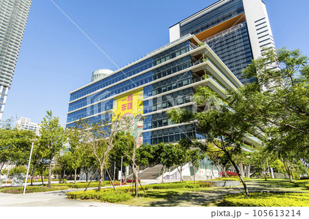 Low angle view of Kaohsiung Main Public Library in Taiwan. 105613214