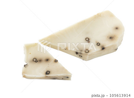 pecorino and pepper 105613914
