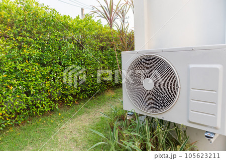 Air condition outdoor unit compressor install outside the house 105623211