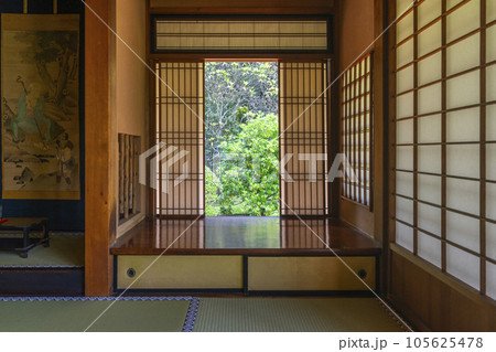 泉涌寺別院　雲龍院　迷いの窓 105625478