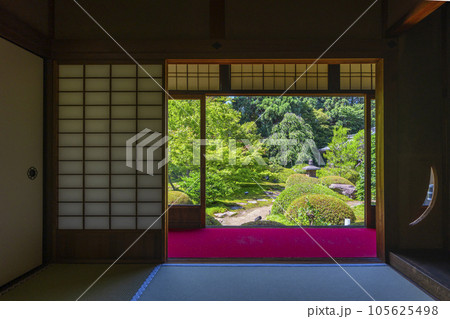 泉涌寺別院　雲龍院　月窓の間 105625498