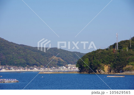 徳島県阿南市椿泊町の風景 徳島県阿南市椿泊町の風景 105629565