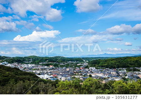 番所丘公園から見る阿久根市の街並み 105631277