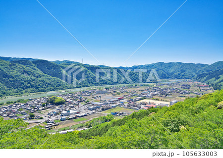 【茶臼山城跡展望台より周匝平野を一望 (吉井城山公園)】 岡山県赤磐市周匝 105633003