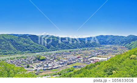 【茶臼山城跡展望台より周匝平野を一望 (吉井城山公園)】 (高解像度版) 岡山県赤磐市周匝 【茶臼山城跡展望台より周匝平野を一望 (吉井城山公園)】 (高解像度版) 岡山県赤磐市周匝 105633016