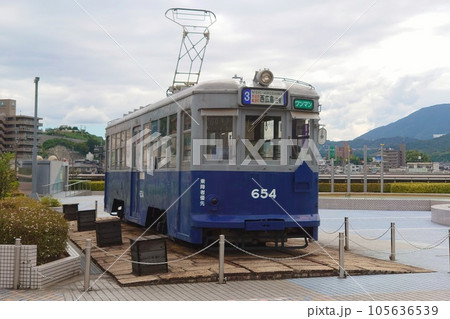 ヌマジ交通ミュージアムに展示されている広電の被爆電車 105636539