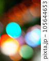 道路のライトの玉ボケ 105644653
