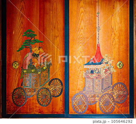 京都、修学院離宮中離宮客殿の杉戸絵 105646292