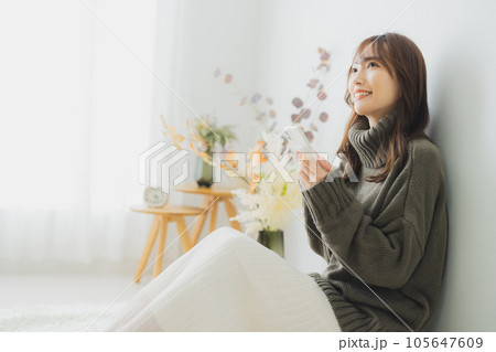 ライフスタイル 冬 スマホ ライフスタイル 冬 スマホ 105647609