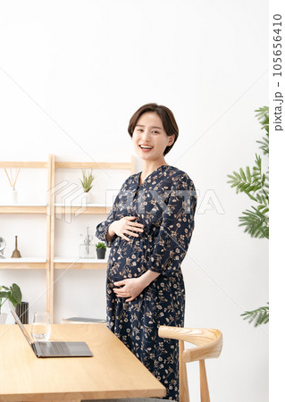 マタニティ ワーキングマザー 妊婦 マタニティ ワーキングマザー 妊婦 105656410