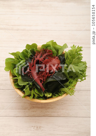 海藻サラダ 105658154