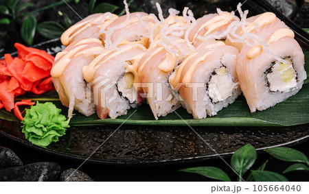 Philadelphia Maki Sushi made of Cream Cheese 105664040
