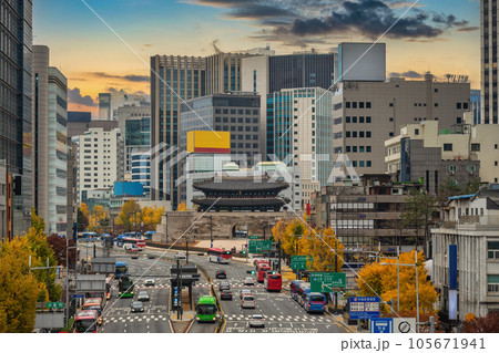 Seoul South Korea, city skyline at Namdaemun Gate (Sungnyemun) in autumn Seoul South Korea, city skyline at Namdaemun Gate (Sungnyemun) in autumn 105671941