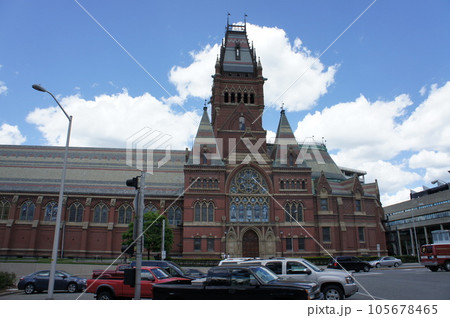ハーバード大学レトロなキャンパス風景 ハーバード大学レトロなキャンパス風景 105678465