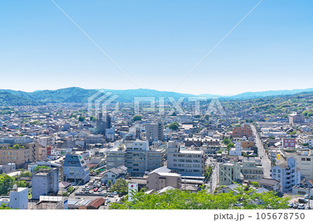 【津山城跡(鶴山公園)からの風景】 岡山県津山市山下 105678750