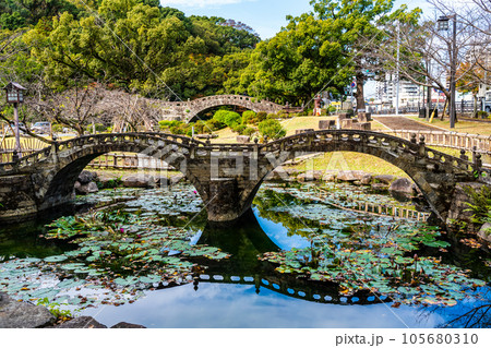 諫早ミニ眼鏡橋 【長崎県諫早市】 諫早ミニ眼鏡橋 【長崎県諫早市】 105680310