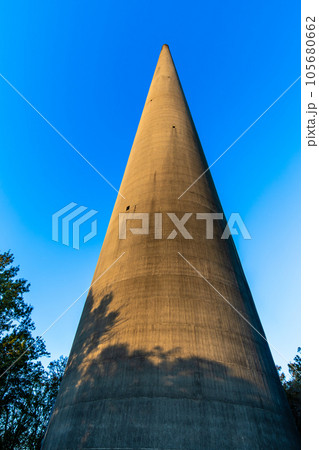 針尾送信所 無線塔 夕暮れ 【長崎県佐世保市】 針尾送信所 無線塔 夕暮れ 【長崎県佐世保市】 105680662