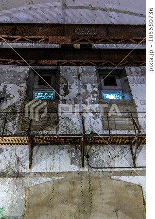 針尾送信所　電信室　内部　【長崎県佐世保市】 105680736