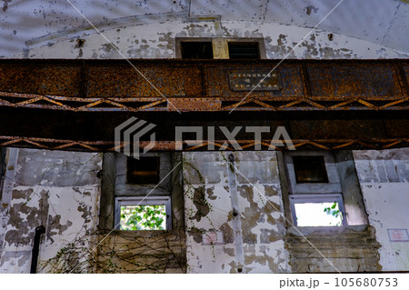 針尾送信所　電信室　内部　【長崎県佐世保市】 105680753