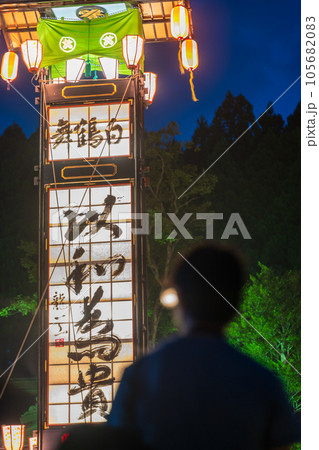 日本三大火祭りの「能登島向田の火祭」のキリコ(奉燈)|石川県七尾市能登島 日本三大火祭りの「能登島向田の火祭」のキリコ(奉燈)|石川県七尾市能登島 105682083