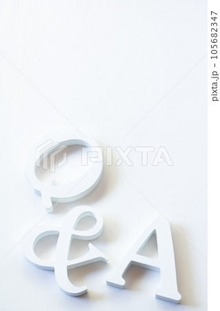 白い文字のQ&A 白い文字のQ&A 105682347