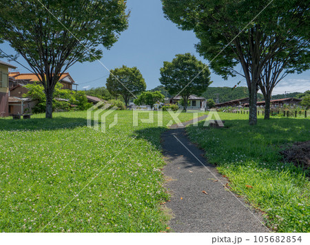 天竜浜名湖鉄道　天竜二俣駅駅前の風景 105682854