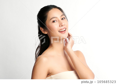Beautiful young asian woman with clean fresh skin on white background, Face care, Facial treatment, Cosmetology, beauty and spa, Asian women portrait. 105685323