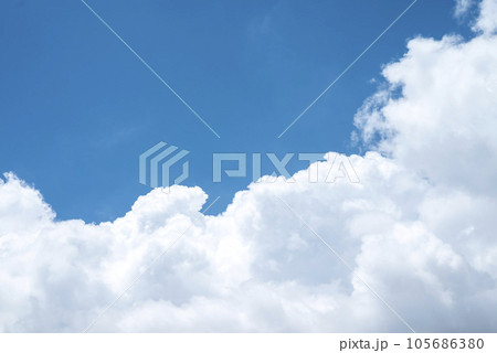 夏の空 青空 晴れ 夏素材 【神奈川県】 夏の空 青空 晴れ 夏素材 【神奈川県】 105686380