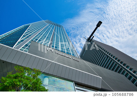 東京 東京都再開発 複合施設の虎ノ門ヒルズ森タワーなど超高層ビルの風景 東京 東京都再開発 複合施設の虎ノ門ヒルズ森タワーなど超高層ビルの風景 105688786