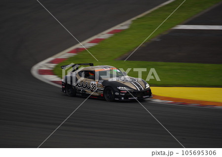 冨士スピードウェイ（静岡県） 105695306