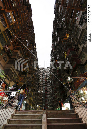 映画ロケ地になった香港の近未来SFな密集住宅.1 105700179