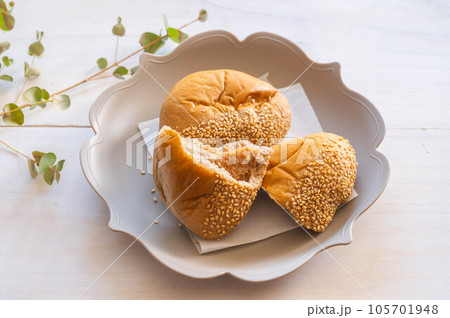 マロンクリームパン 105701948