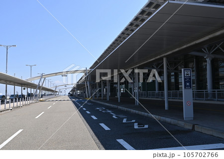 関西国際空港のタクシーおりば 105702766
