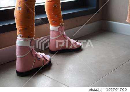 Child cerebral palsy disability, legs orthosis. 105704700