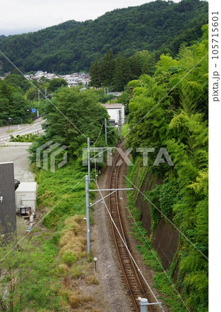 群馬県吾妻郡長野原町の吾妻線長野原草津口駅周辺の風景 群馬県吾妻郡長野原町の吾妻線長野原草津口駅周辺の風景 105715601