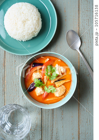 レッドカレー 105716138