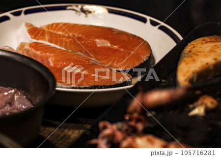 鉄板 トタン板 魚介類 105716281