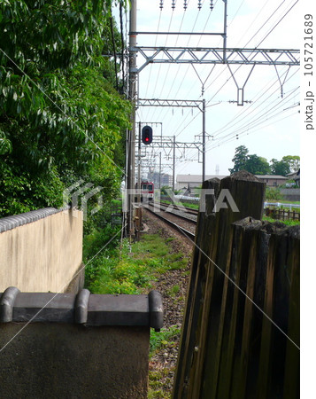 観光列車 電車 列車 105721689