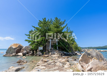 《福岡県》箱島神社(はこしまじんじゃ)糸島市二丈浜窪 《福岡県》箱島神社(はこしまじんじゃ)糸島市二丈浜窪 105723029